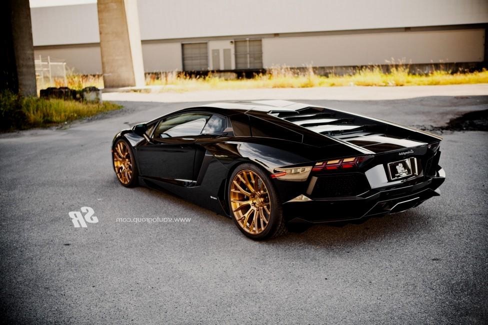Black And Gold Lamborghini 22 Cool Hd Wallpaper ...